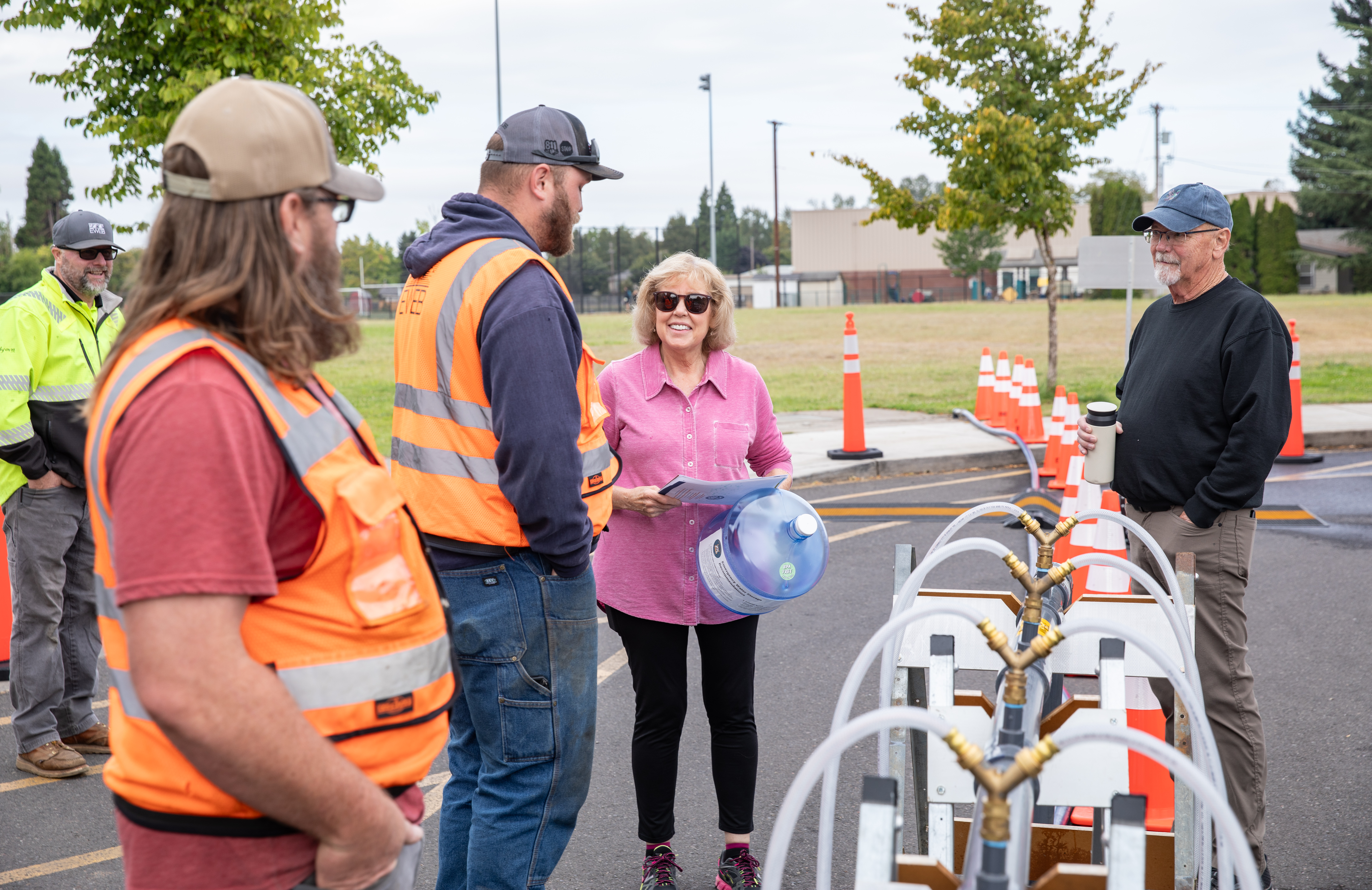 Community members talk to EWEB water staff at Emergency Water Station Open House